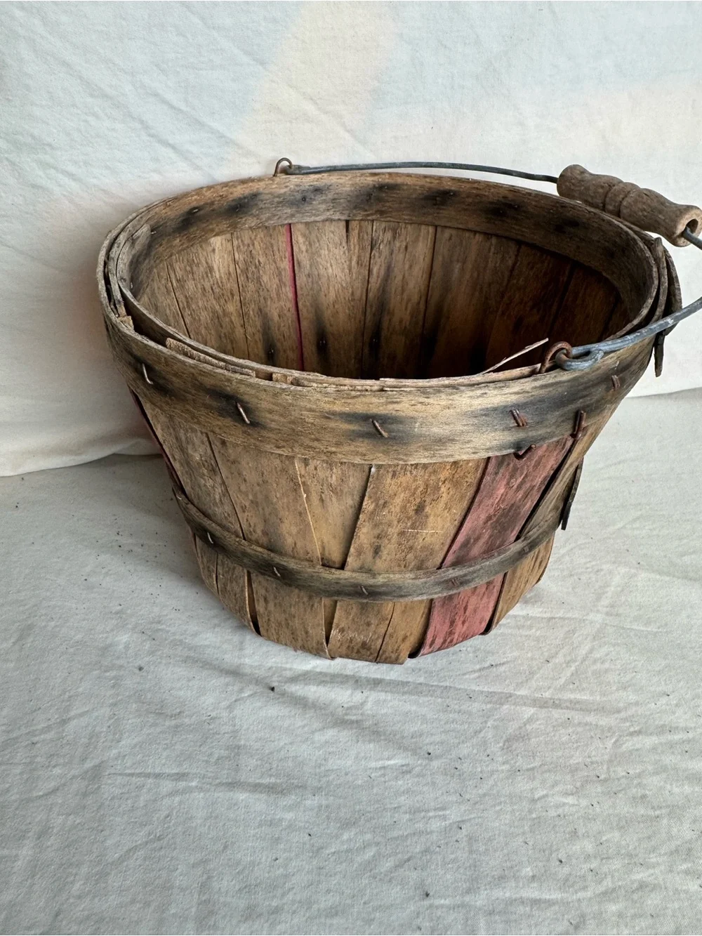Primitive Rustic Wooden Splint Basket Red Accent Wire Handle Farmhouse Decor